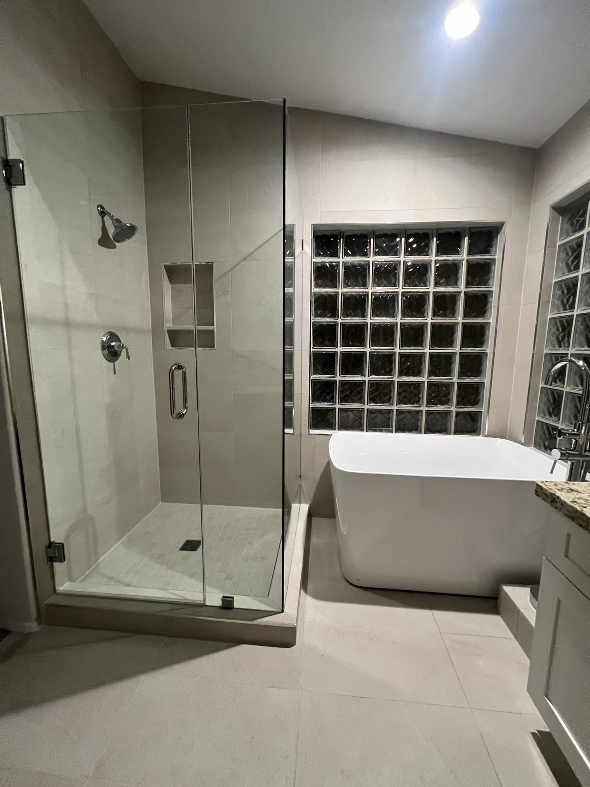 Premium tile installation by Level Up Tile in Peoria & Scottsdale AZ -- project 096