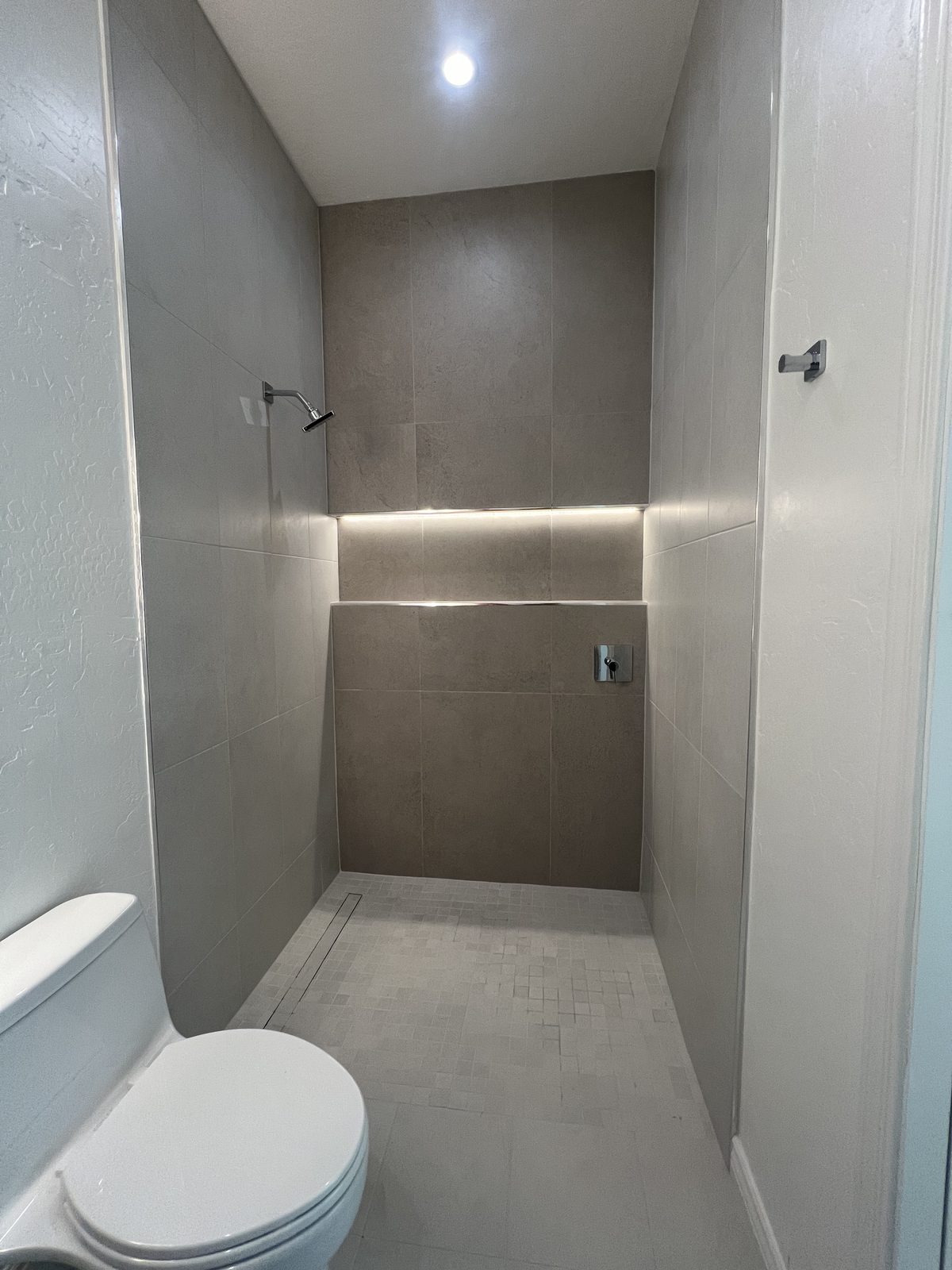 Premium tile installation by Level Up Tile in Peoria & Scottsdale AZ -- project 110