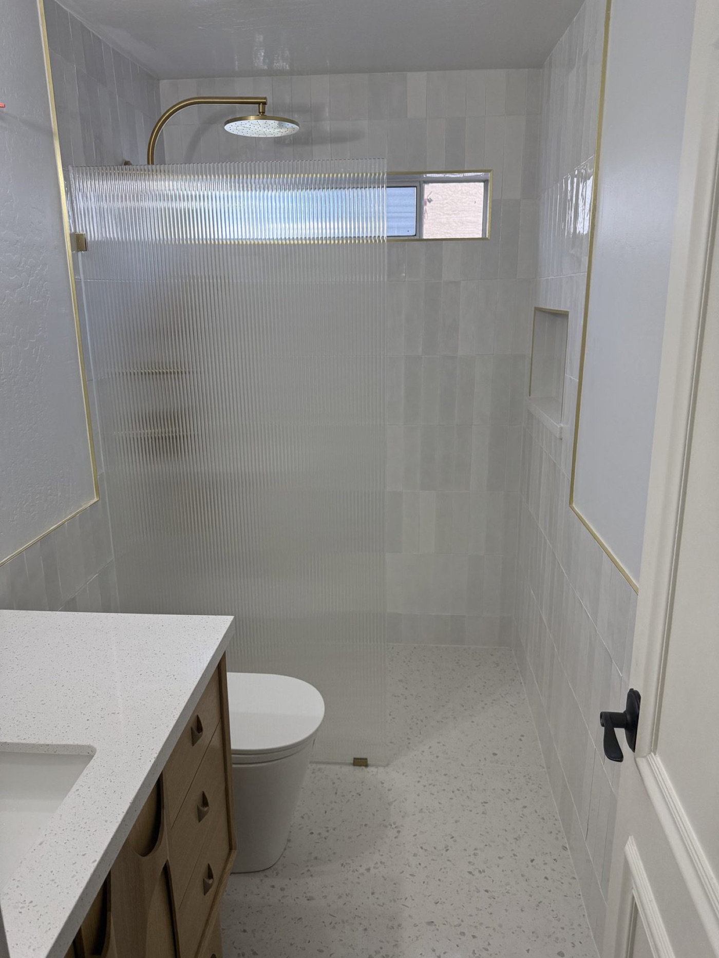 Walk-In Showers & Fixed Glass Panels by Level Up Tile in Peoria & Scottsdale AZ
